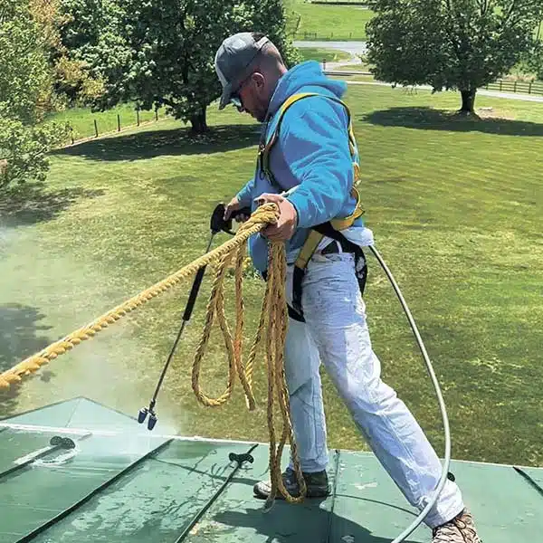 Roof Washing in Staunton